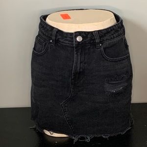 Pac Sun trendy black jean skirt size S small